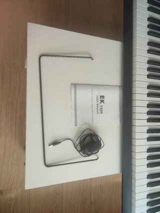 Teclado Electrónico EK 350