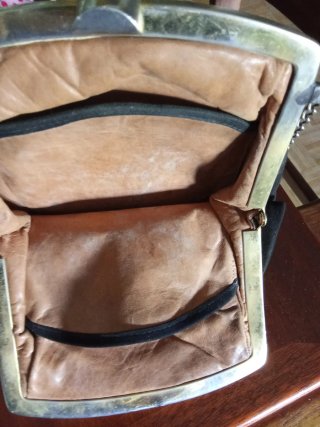 Bolso antiguo terciopelo negro y nacar