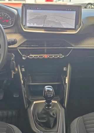 Peugeot 208 2024