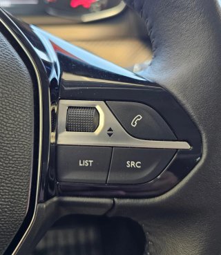 Peugeot 208 2024