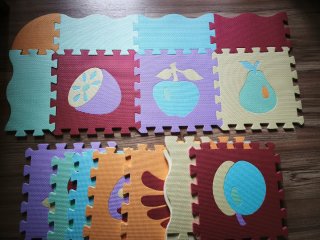 Puzzle suelo bebé piezas frutas