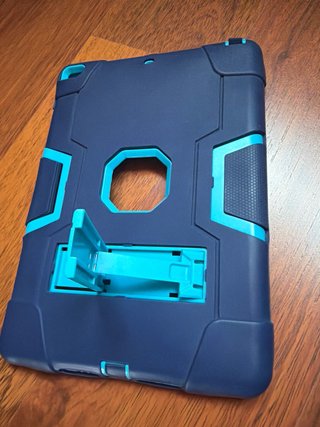 Funda iPad 10ª Gen Azul y Negro