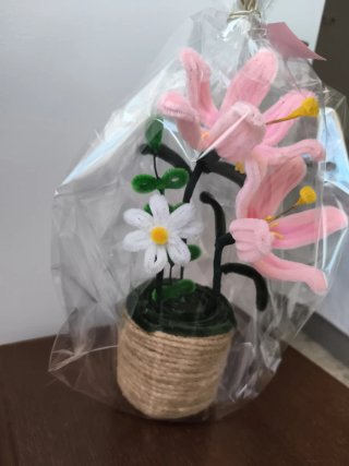 "PETALIA"Flores y detalles hechos a mano
