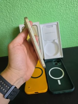 iPhone 15 128GB Amarillo Impecable+Factura