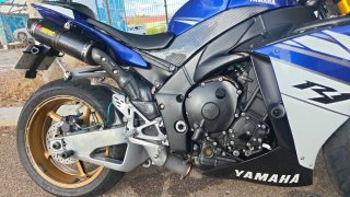 Yamaha R1 2010 - 45.000 km con extras.