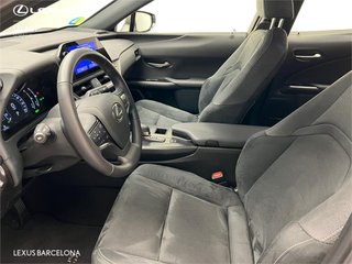 Lexus UX300H UX+ 2026 5300
