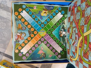 Juego de mesa Bob Esponja 80 Clásicos