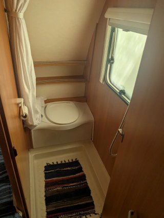 Knauss Sport 500fdk Caravana año 2015