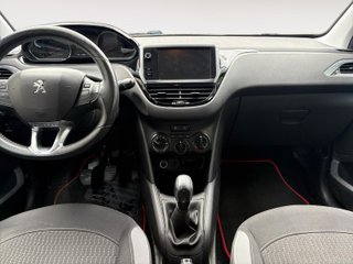 Peugeot 208 2015