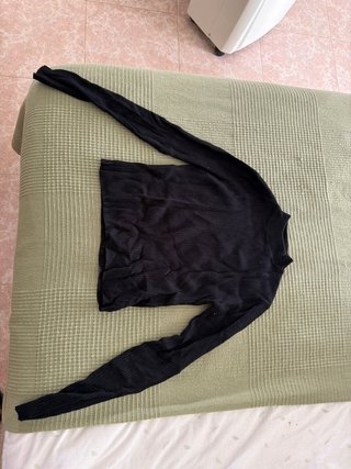 Jersey Pull and Bear Negro Manga Larga