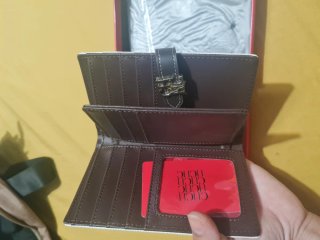 Billetera CH de lujo