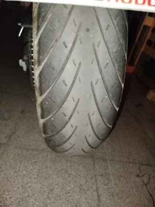 Honda CB650R Azul/Plata Naked limitada para el a2