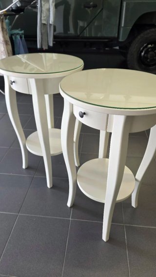 2 Mesas de Cabeceira IKEA (Leiria)