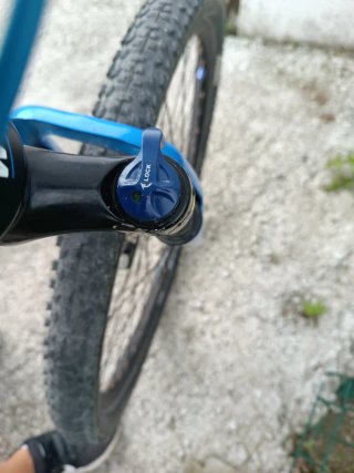 Bicicleta de montaña Wolfbike azul