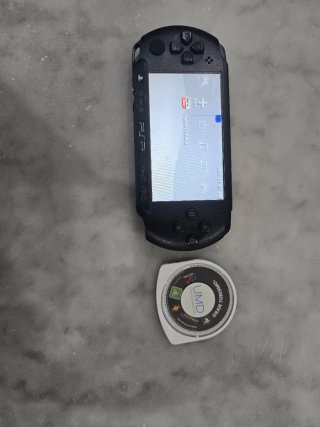 PSP Street E1004 Nera - Senza Caricatore