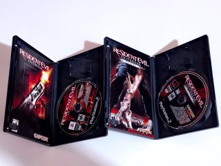 Resident Evil Outbreak + Outbreak 2 PS2 USA