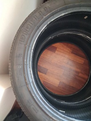 2 Neumáticos Pirelli 014  2 Neumaticos 016.  Rueda