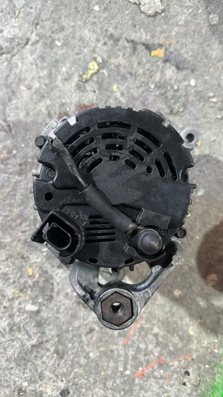 Alternador Audi A4 B6 2.5 TDI