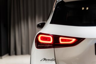 Mercedes-Benz GLA 180  2022