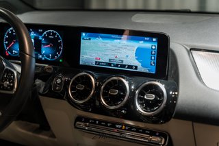 Mercedes-Benz GLA 180  2022