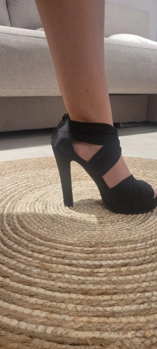Zapatos de tacón negros