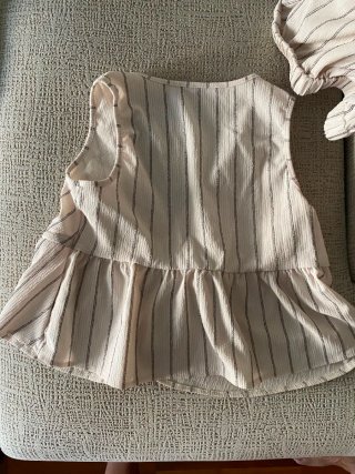 Conjunto pantalón y blusa beige