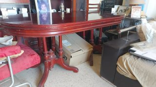 Mesa de comedor extensible de madera