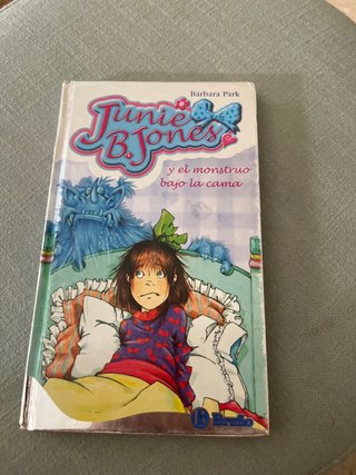 Junie B. Jones y el monstruo bajo la cama