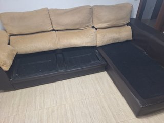 Sofá Chaiselongue Beige y Negro