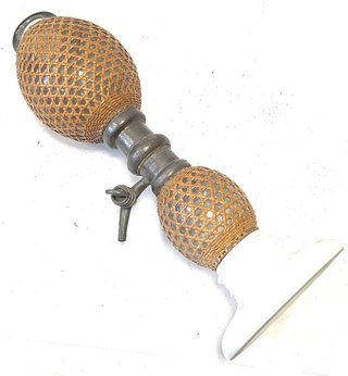 Antico sifone a due sfere, fine XIX secolo