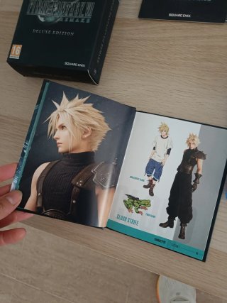 Final Fantasy VII Remake Deluxe Edition PS4