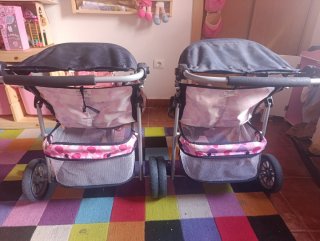 Set di due passeggini gemellari
