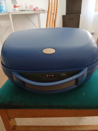 Maletín de viaje azul