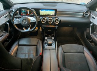 Mercedes-Benz CLA AMG único propietario nacional
