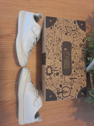 Zapato Feroz Turia Rocker T26 Blanco