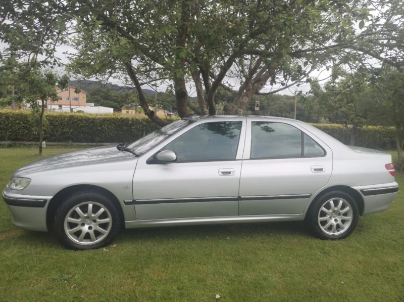 Peugeot 406 2003 - foto 1