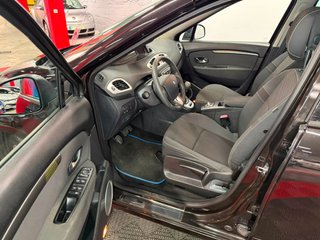 Renault Grand Scénic Family Edition dCi 130 7 plazas E5