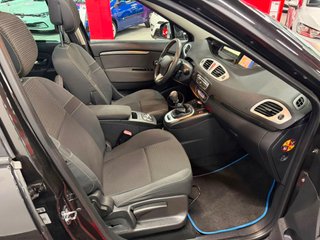 Renault Grand Scénic Family Edition dCi 130 7 plazas E5