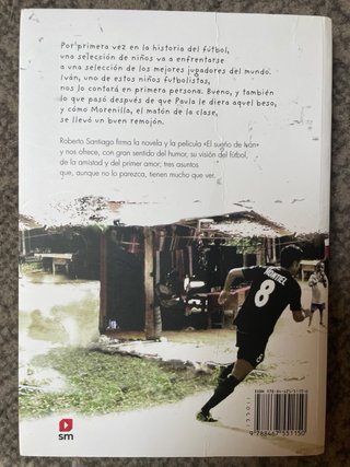 Libro de fútbol “El sueño de Iván”