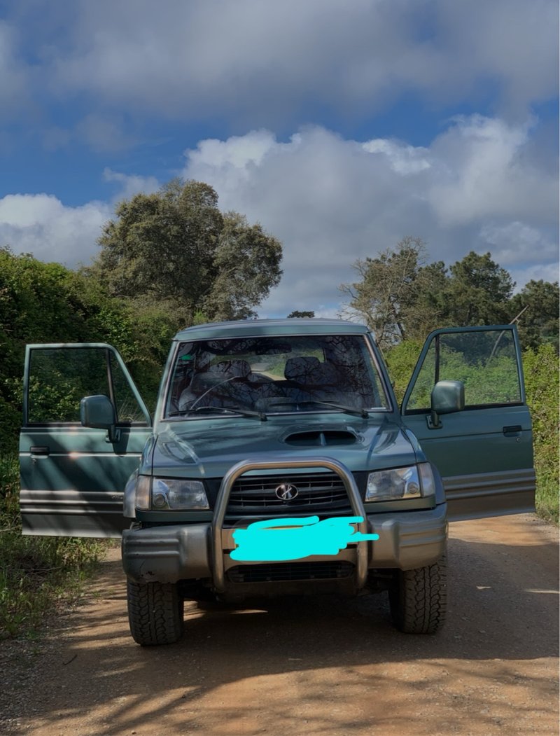 Hyundai Galloper Exceed 4 x 4  listo conduccir - foto 1