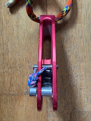 Autoasegurador Soloist