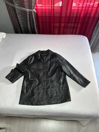 Chaqueta de cuero negra