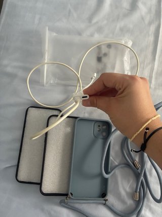 Fundas iPhone 11 + Cable Adaptador