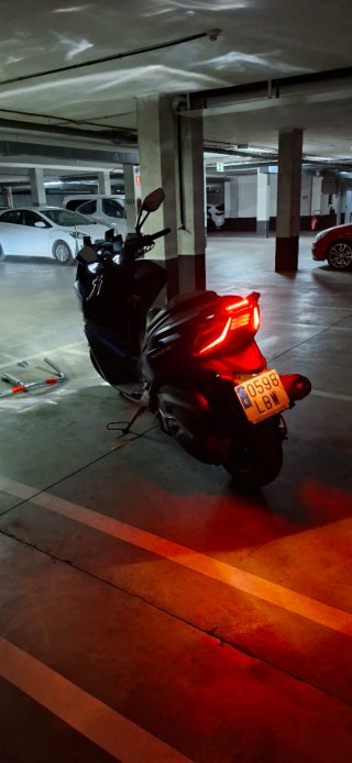 Kymco Xciting 400s Azul Maxi Scooter