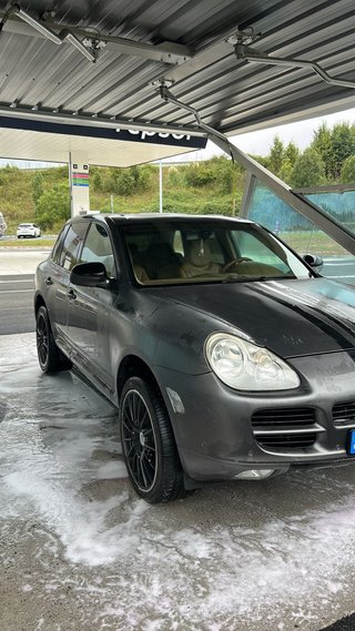 Porsche Cayenne MANUAL