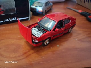 Alfa Romeo 33 1:43