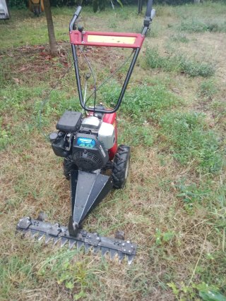 Segadora peine 80cm Honda
