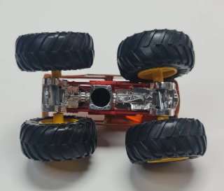 Hot Wheels Monster Truck Spur of the Moment 1/64