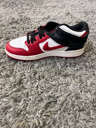 Jordan Air Jordan 1 Low FlyEase