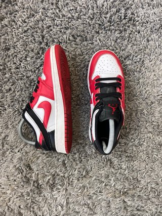 Jordan Air Jordan 1 Low FlyEase